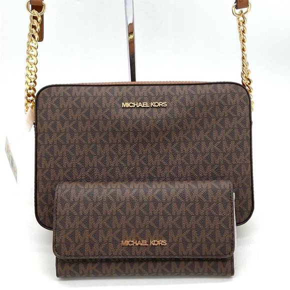 Michael Kors Large EW Crossbody Bag & Large Trifold Wallet Brown/ Gold - Picture 9 of 13
